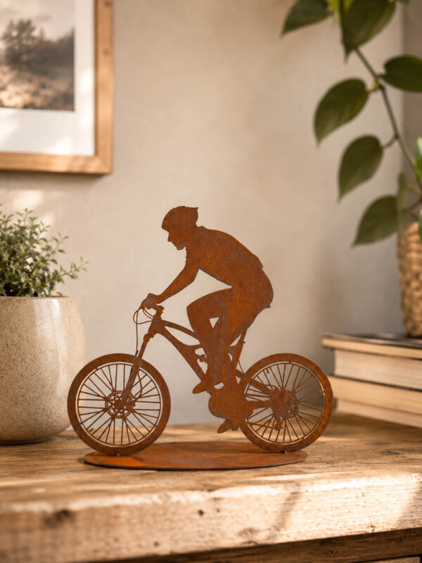 Mountainbiker -500- auf Bodenplatte